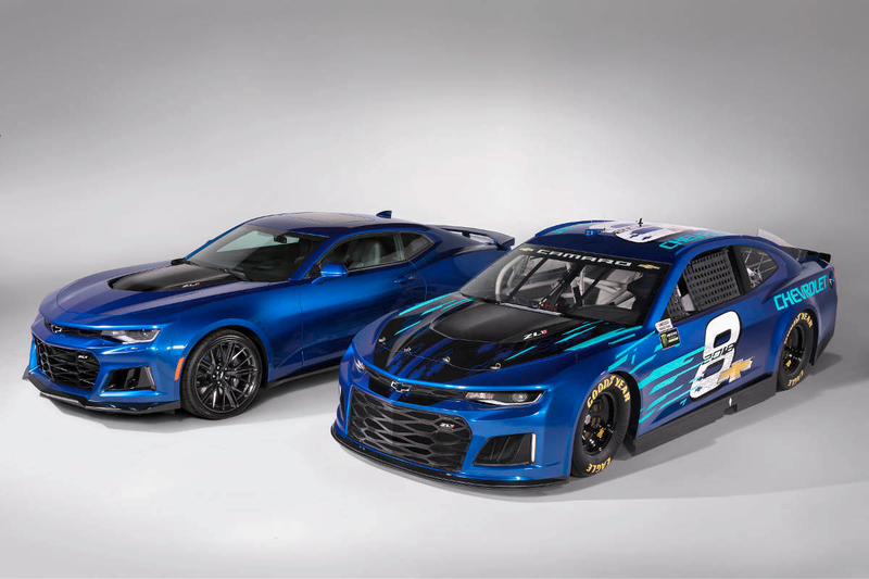 Illustration for article titled Chevy's New Camaro ZL1 NASCAR Entry Is... Damn